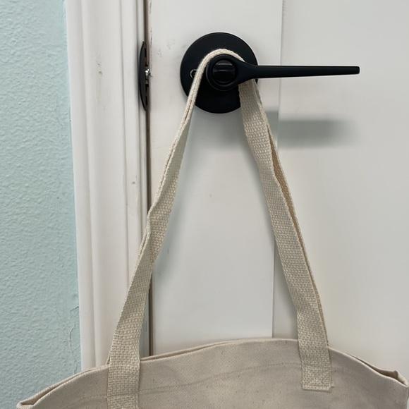 New Boom Box Tote - Picture 6 of 7